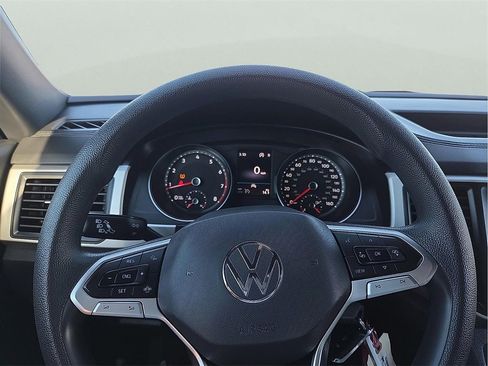Used 2021 Volkswagen Atlas Cross Sport S image 19