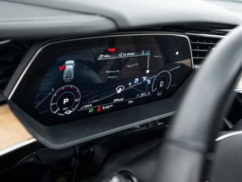Certified 2024 Audi Q8 e-tron Prestige w/ Prestige Package AWD/4WD image 12