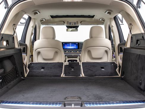 Used 2025 Mercedes-Benz GLE 350 4MATIC image 11