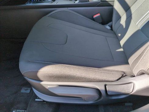 New 2026 Hyundai Elantra Sport image 4