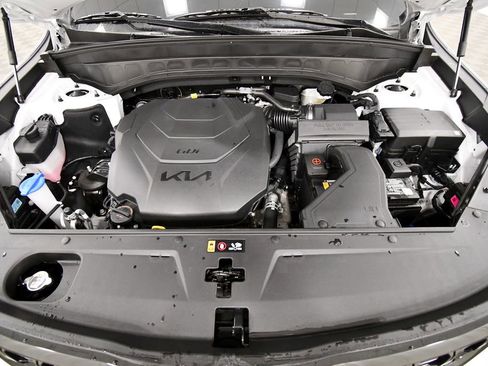 Certified 2025 Kia Telluride EX X-Line image 12