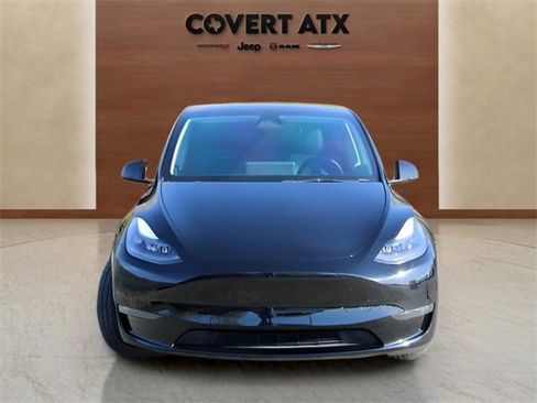 Used 2023 Tesla Model Y Performance image 7