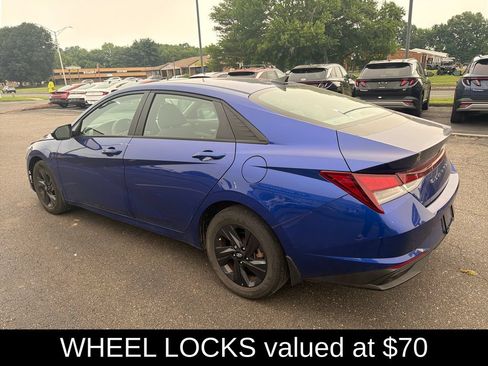 Certified 2023 Hyundai Elantra SEL FWD image 7