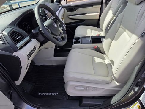 New 2026 Honda Odyssey EX-L image 10