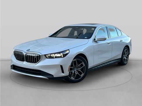 Used 2025 BMW i5 xDrive40 w/ M Sport Package AWD/4WD image 1