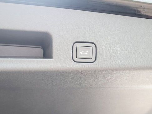 New 2026 GMC Acadia Elevation w/ Elevation Premium Package image 17