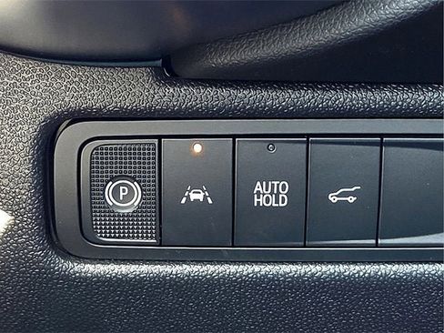 New 2026 Chevrolet Equinox EV LT image 16