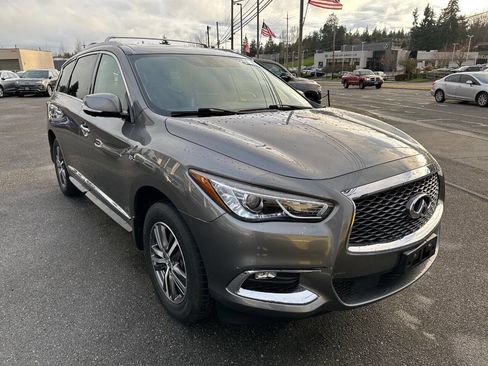 Used 2018 INFINITI QX60 Base AWD 4dr SUV w/ Premium Plus Package image 9