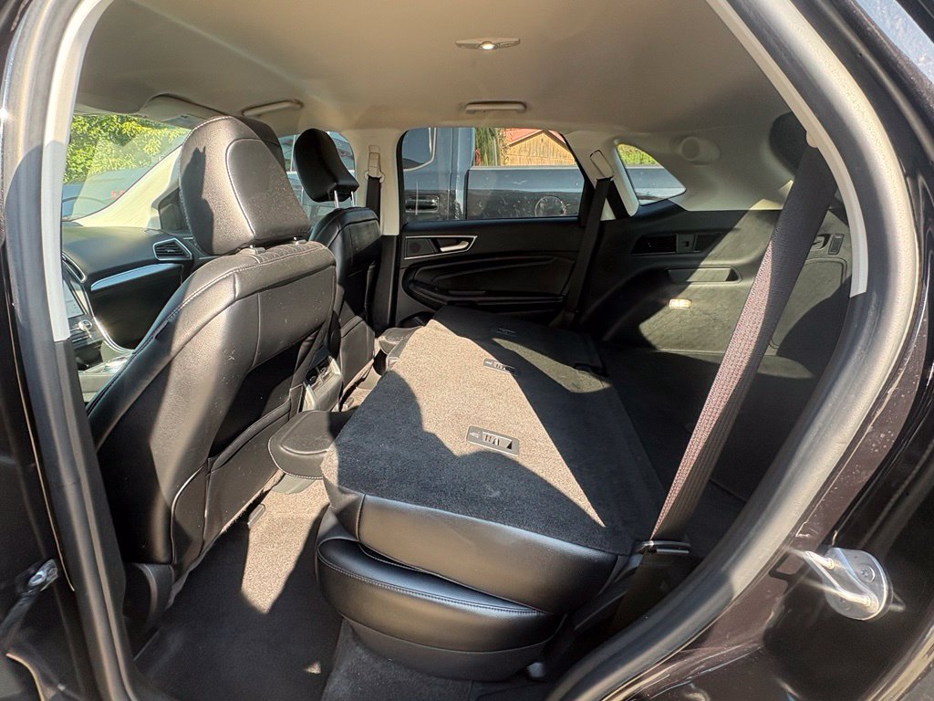 Used 2024 Ford Edge Titanium AWD/4WD image 14