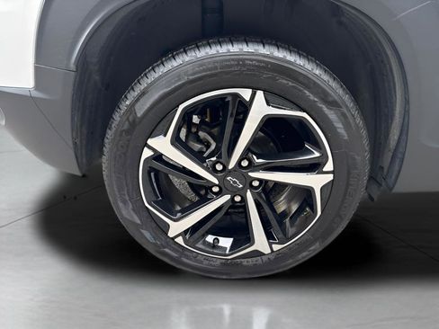 Used 2023 Chevrolet TrailBlazer RS AWD/4WD image 15