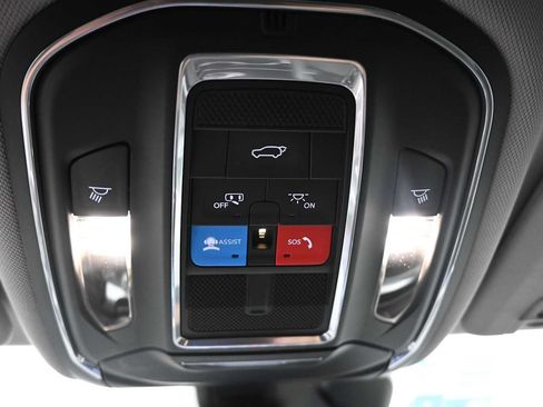 Used 2022 Jeep Grand Cherokee L Laredo w/ Luxury Tech Group I AWD/4WD image 48