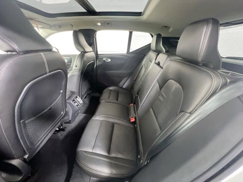 Used 2023 Volvo XC40 B5 Plus w/ Driver Assist Package image 25