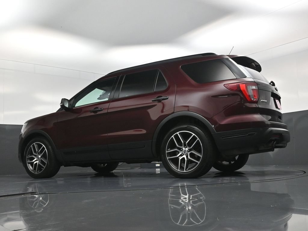 Used 2019 Ford Explorer Sport w/ Equipment Group 401A AWD/4WD image 19