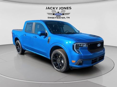 New 2026 Ford Maverick Lobo AWD/4WD image 2