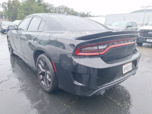 Used 2019 Dodge Charger GT w/ Blacktop Package image 4