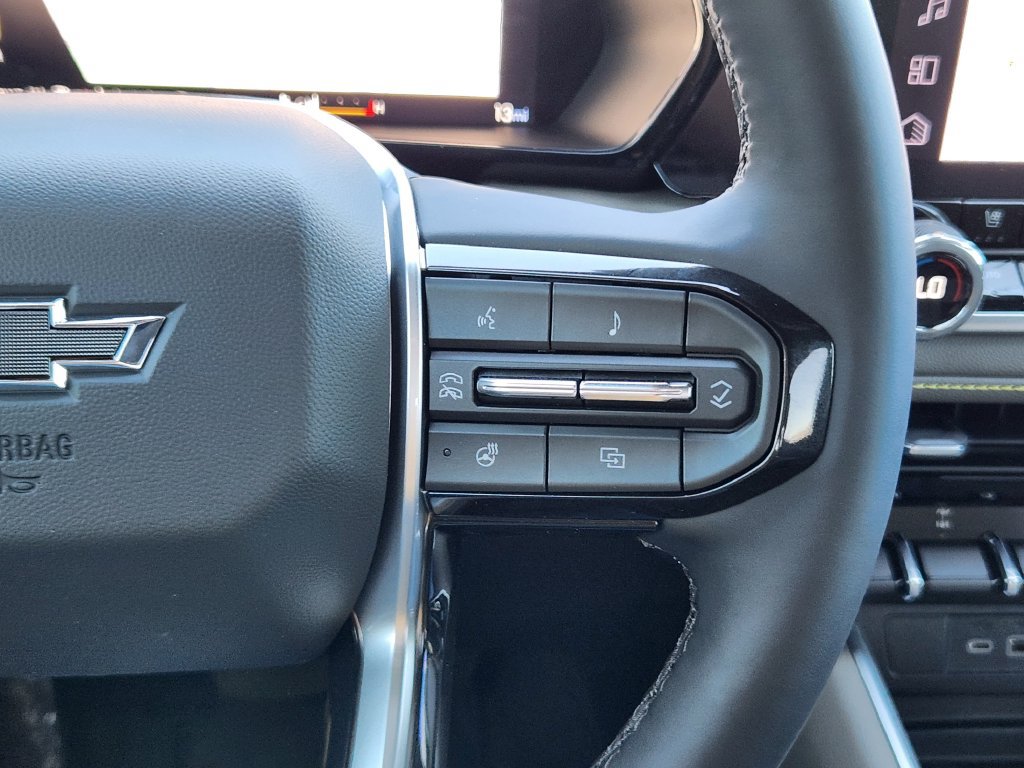 New 2026 Chevrolet Colorado ZR2 w/ Technology Package AWD/4WD image 19