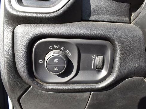 Used 2024 RAM 3500 Big Horn image 17