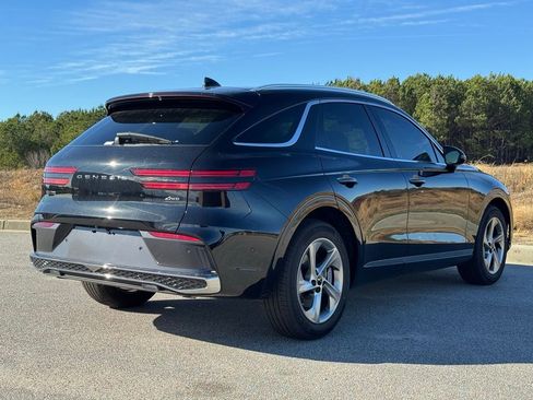 New 2026 Genesis GV70 2.5T Advanced image 12