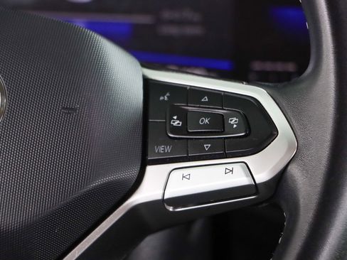 Used 2023 Volkswagen Atlas SE image 14