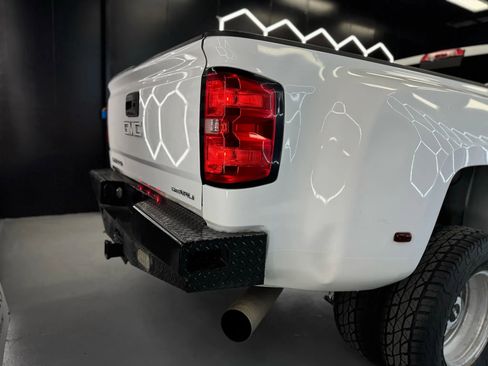 Used 2016 GMC Sierra 3500 Denali w/ Duramax Plus Package image 5