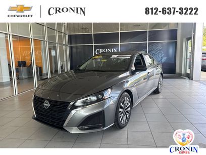 Used 2024 Nissan Altima 2.5 SV
