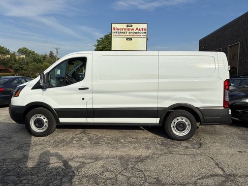 Used 2019 Ford Transit 150 130 Low Roof RWD image 9