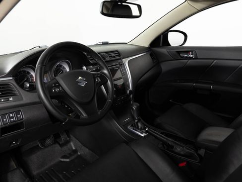 Used 2010 Suzuki Kizashi SLS AWD/4WD image 12