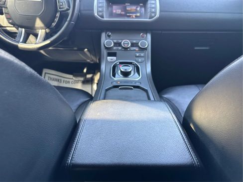 Used 2019 Land Rover Range Rover Evoque SE AWD/4WD image 13