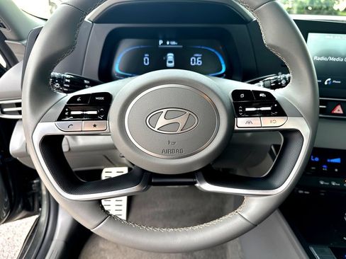Used 2026 Hyundai Elantra Sport FWD image 13