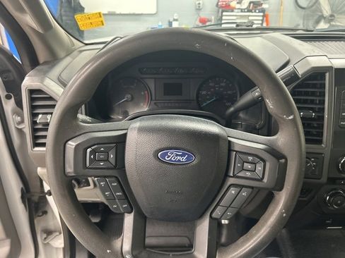 Used 2017 Ford F250 XL w/ Power Equipment Group image 10