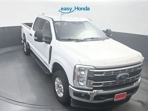 Used 2025 Ford F250 XLT AWD/4WD image 18