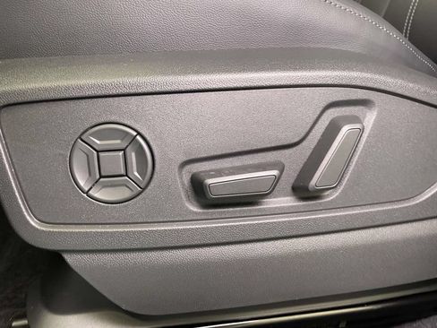 New 2026 Audi Q5 Premium AWD/4WD image 17