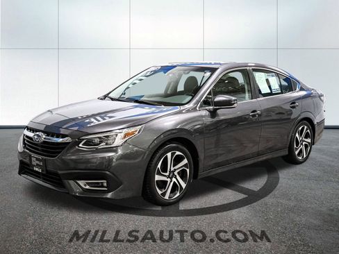 Used 2022 Subaru Legacy Limited image 2