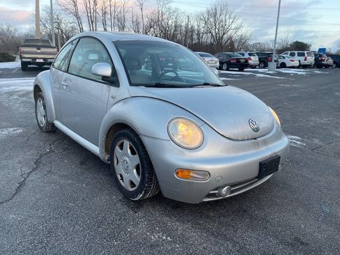 Used 1999 Volkswagen Beetle GLS image 3