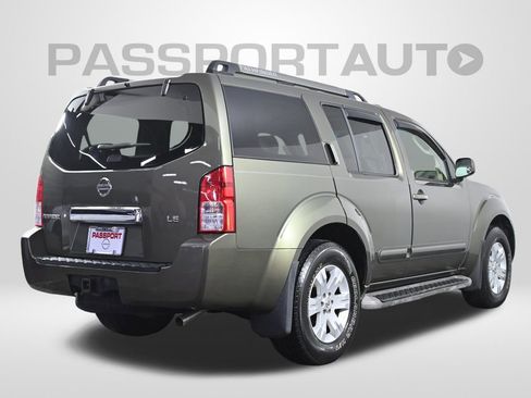 Used 2005 Nissan Pathfinder LE w/ (U01) LE Navigation Pkg image 10