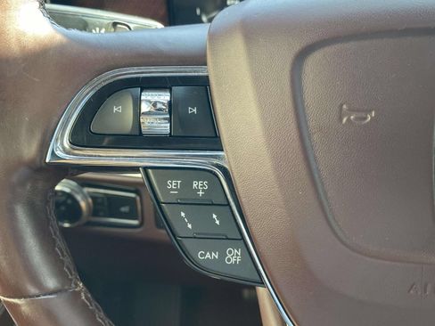 Used 2019 Lincoln Navigator L Black Label w/ Cargo Package AWD/4WD image 23