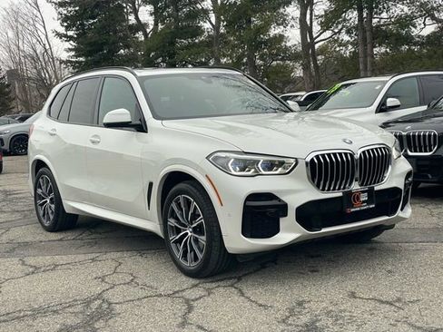 Certified 2023 BMW X5 xDrive40i w/ Executive Package image 3