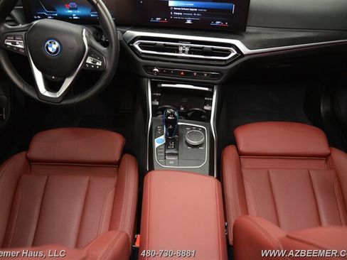 Used 2023 BMW i4 eDrive35 w/ Premium Package RWD image 28
