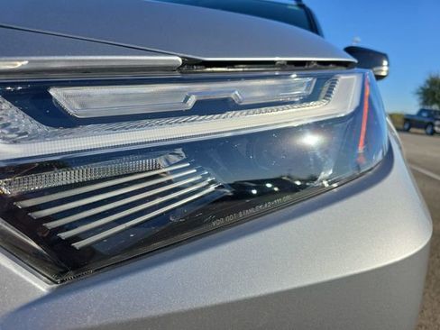 Used 2025 Toyota RAV4 XSE image 32