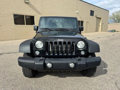 Used 2014 Jeep Wrangler Unlimited Sport w/ Quick Order Package 24S AWD/4WD image 2