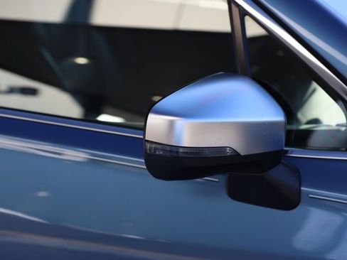 Used 2021 Subaru Forester Touring image 8