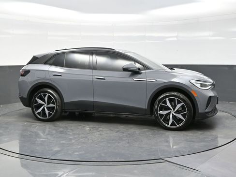 Used 2023 Volkswagen ID.4 Pro S AWD/4WD image 8