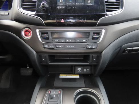 Certified 2022 Honda Passport TrailSport image 21