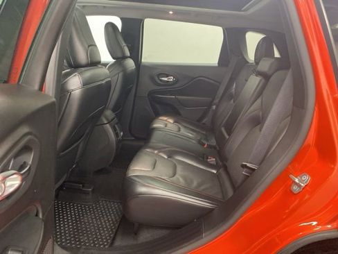 Used 2021 Jeep Cherokee Trailhawk w/ Sun, Sound & Nav Group image 25