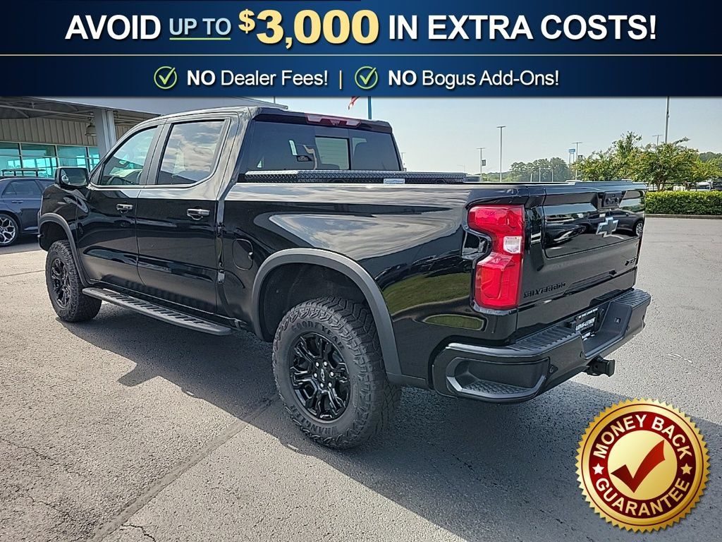 Used 2025 Chevrolet Silverado 1500 ZR2 w/ Technology Package AWD/4WD image 7