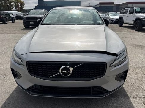 Used 2024 Volvo S60 B5 Core FWD image 2