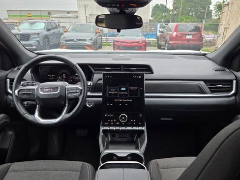 Used 2025 GMC Terrain Elevation AWD/4WD image 20