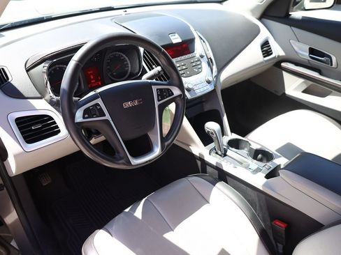 Used 2010 GMC Terrain SLT FWD image 12