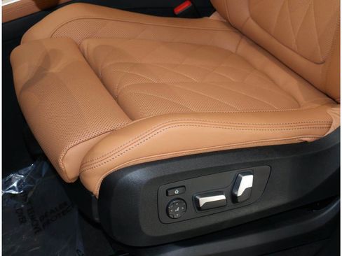 Used 2026 BMW X5 xDrive40i w/ Premium Package AWD/4WD image 14