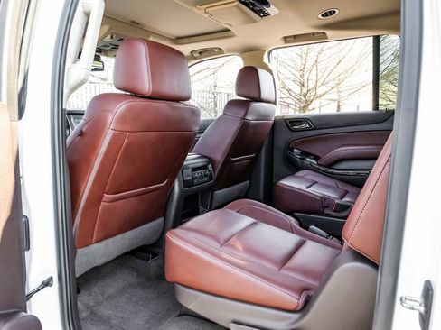 Used 2019 Chevrolet Suburban Premier image 55
